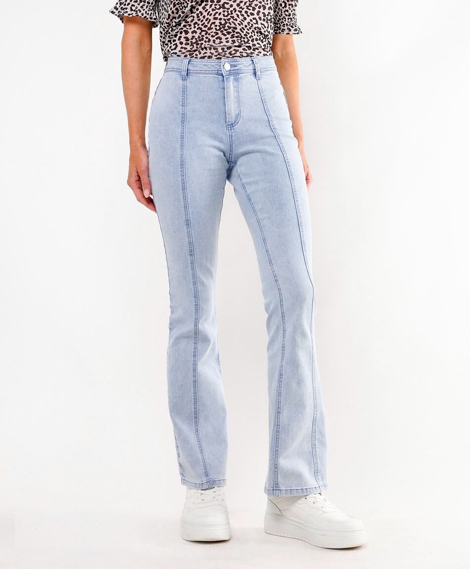 Jeans mujer bolsillos dise&ntilde;o estrella