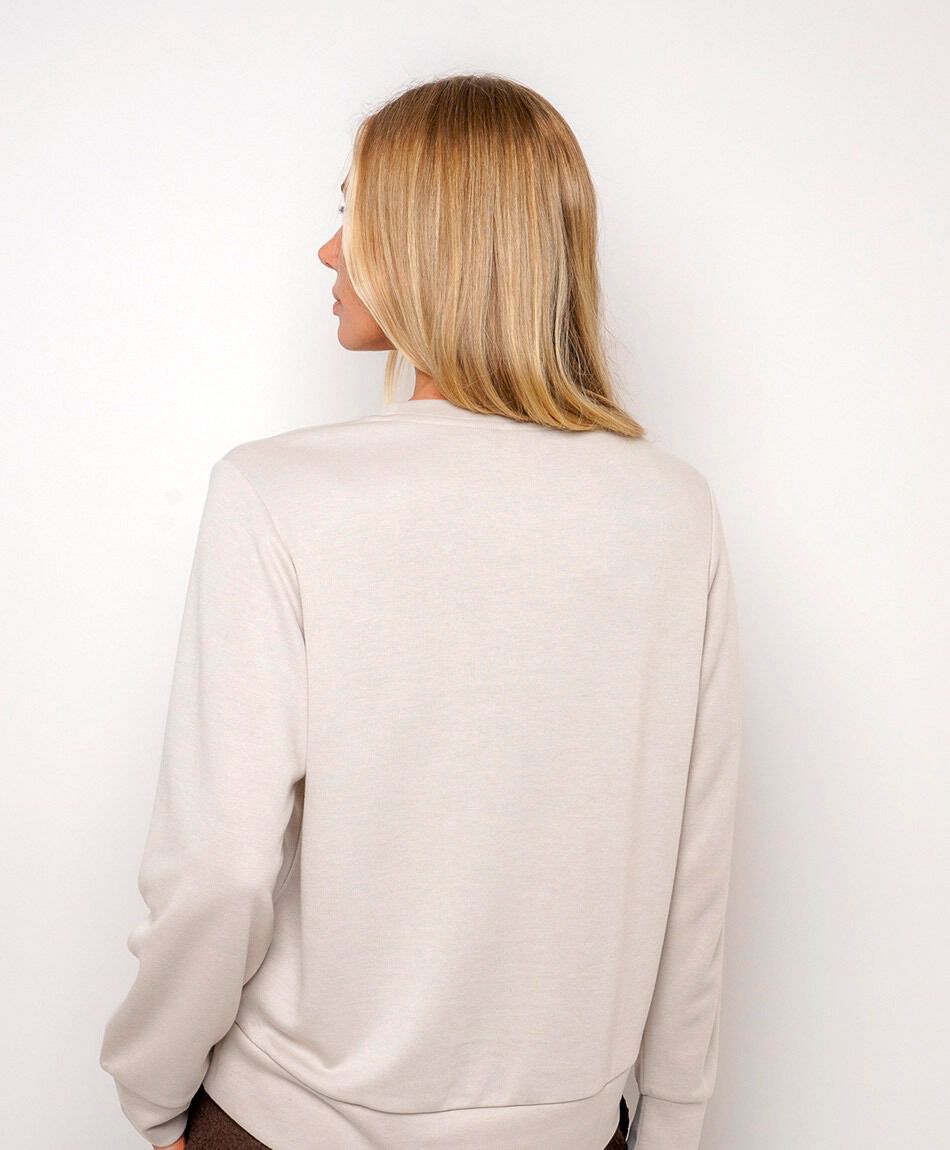 Buzo mujer cl&aacute;sico liso beige