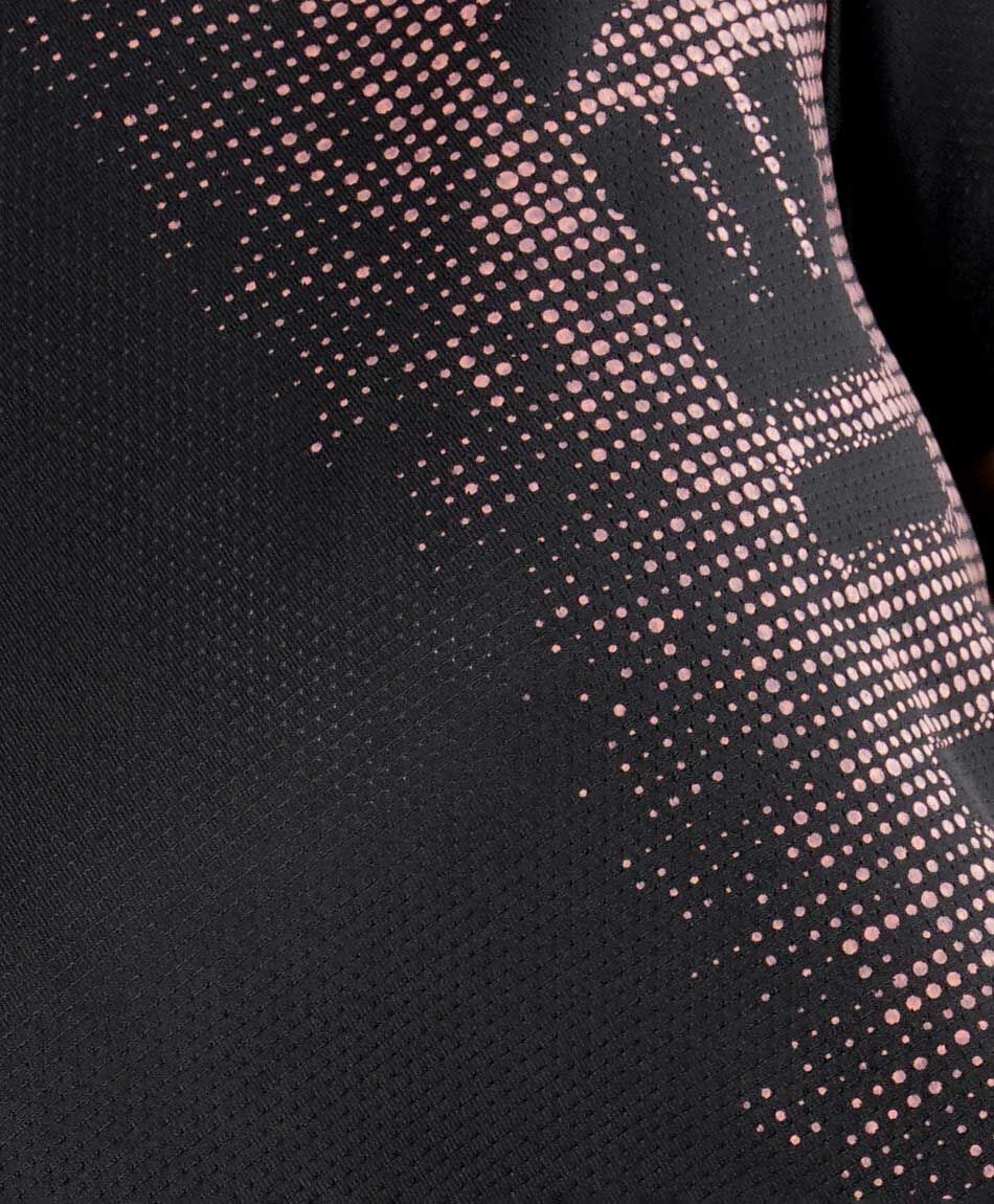 Remera deportiva mujer crop believe