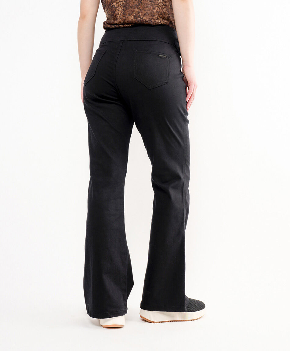 Jeans mujer cintur&oacute;n pretina flare