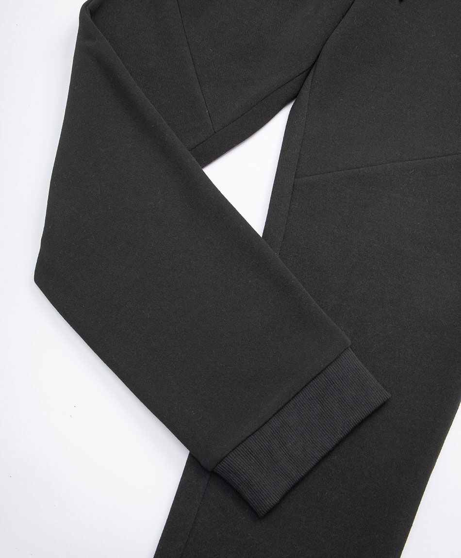 Pantal&oacute;n deportivo hombre lineas calipso