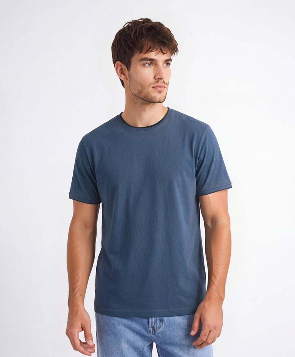 Remera hombre contraste