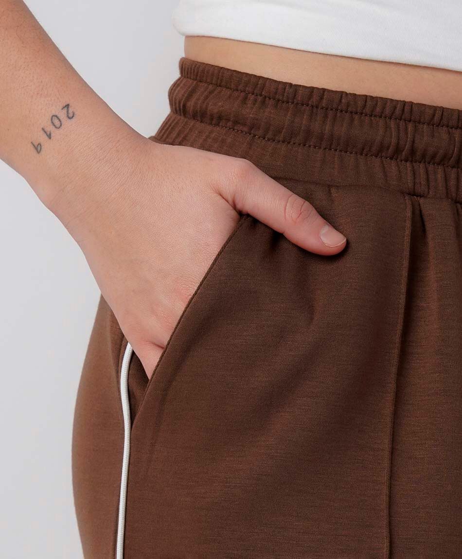 Pantal&oacute;n mujer pipping chocolate