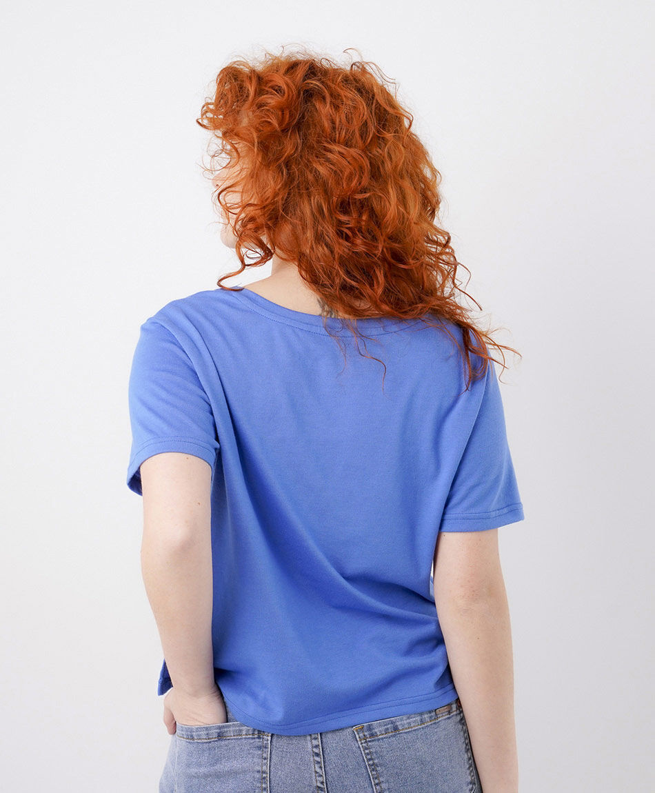 Remera mujer cl&aacute;sica azul