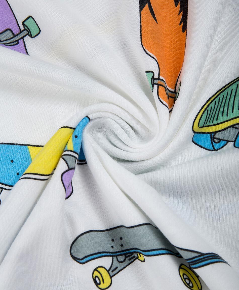 Remera ni&ntilde;o skates