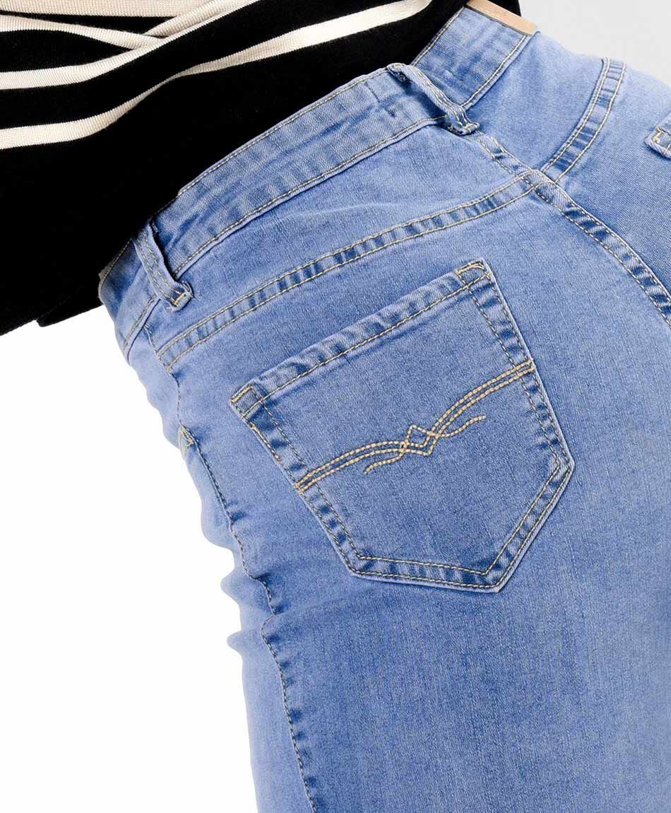 Jeans mujer costura frontal flare