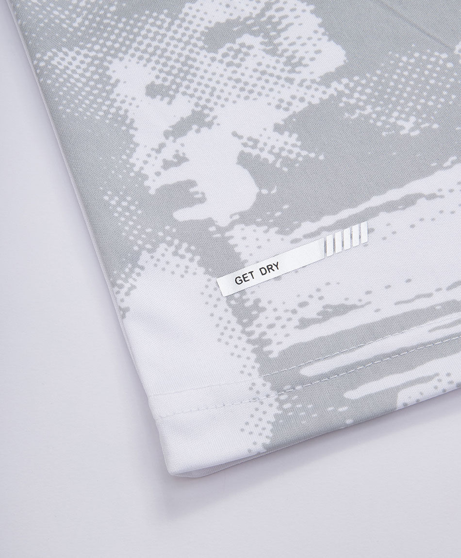 Remera deportiva hombre abstracto