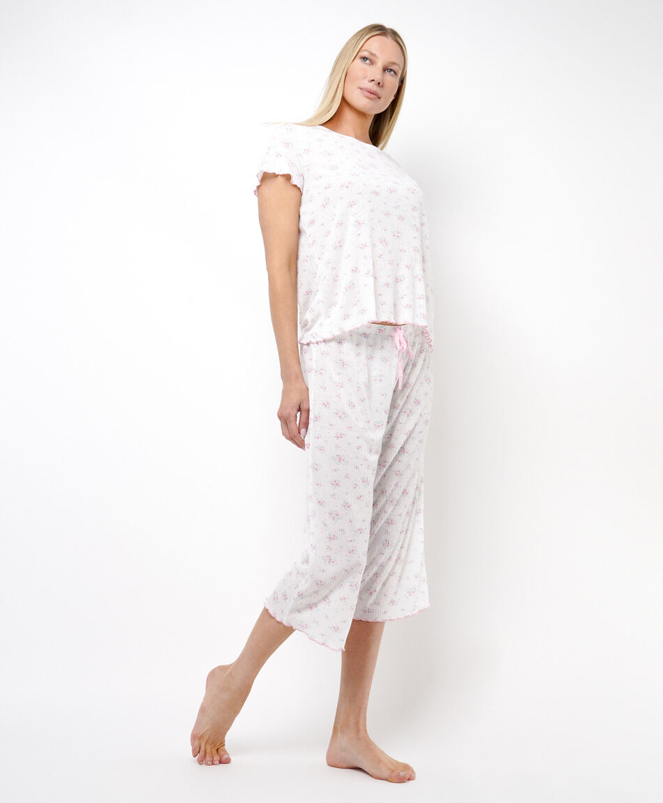 Pijama mujer capri floreado rosado