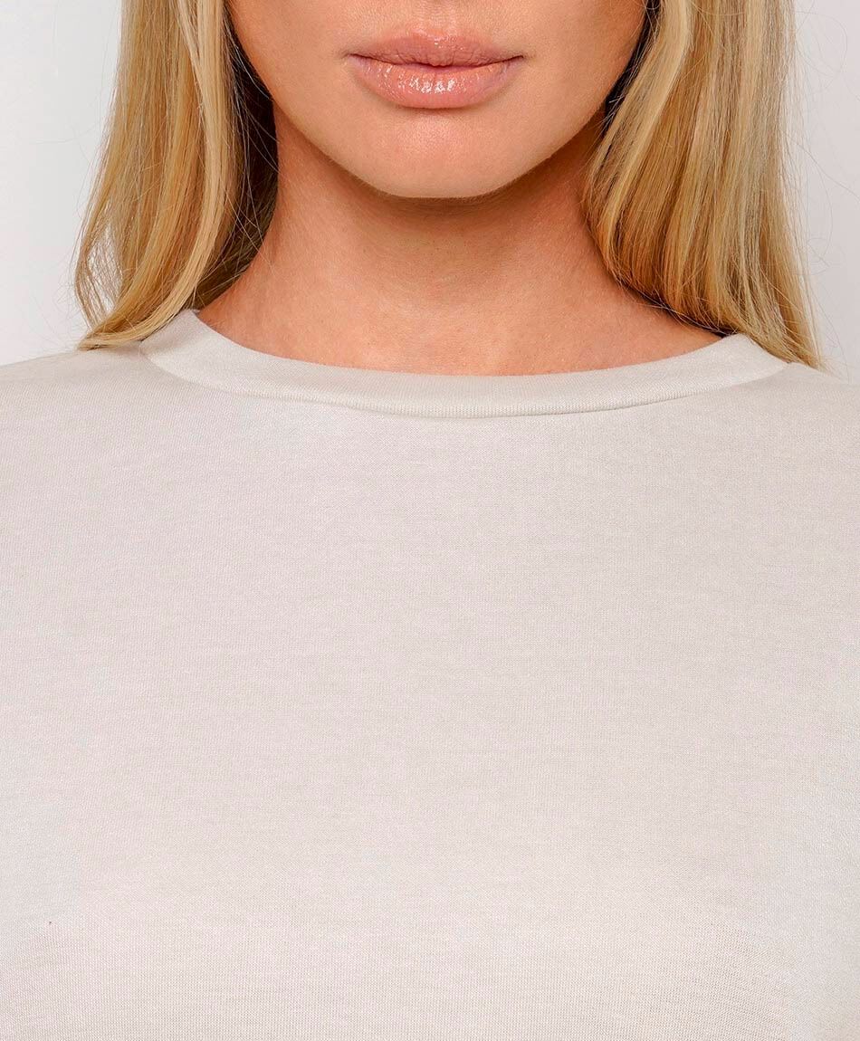 Buzo mujer cl&aacute;sico liso beige