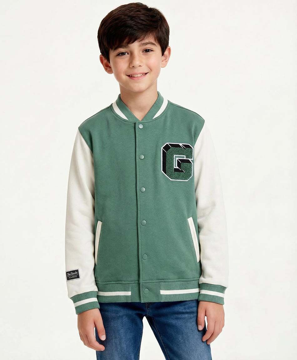 Campera ni&ntilde;o estilo universitario