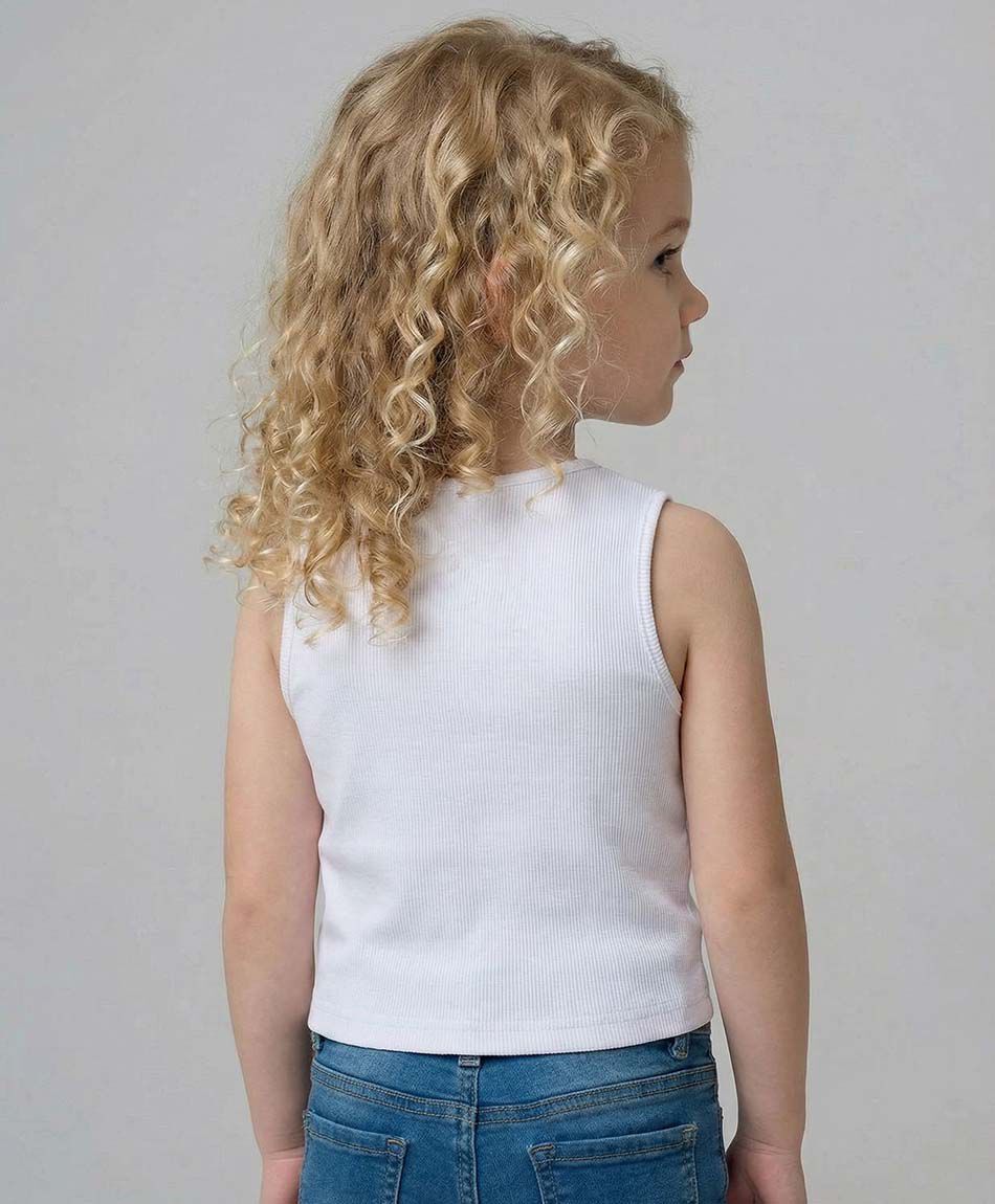 Remera ni&ntilde;a cut out blanca